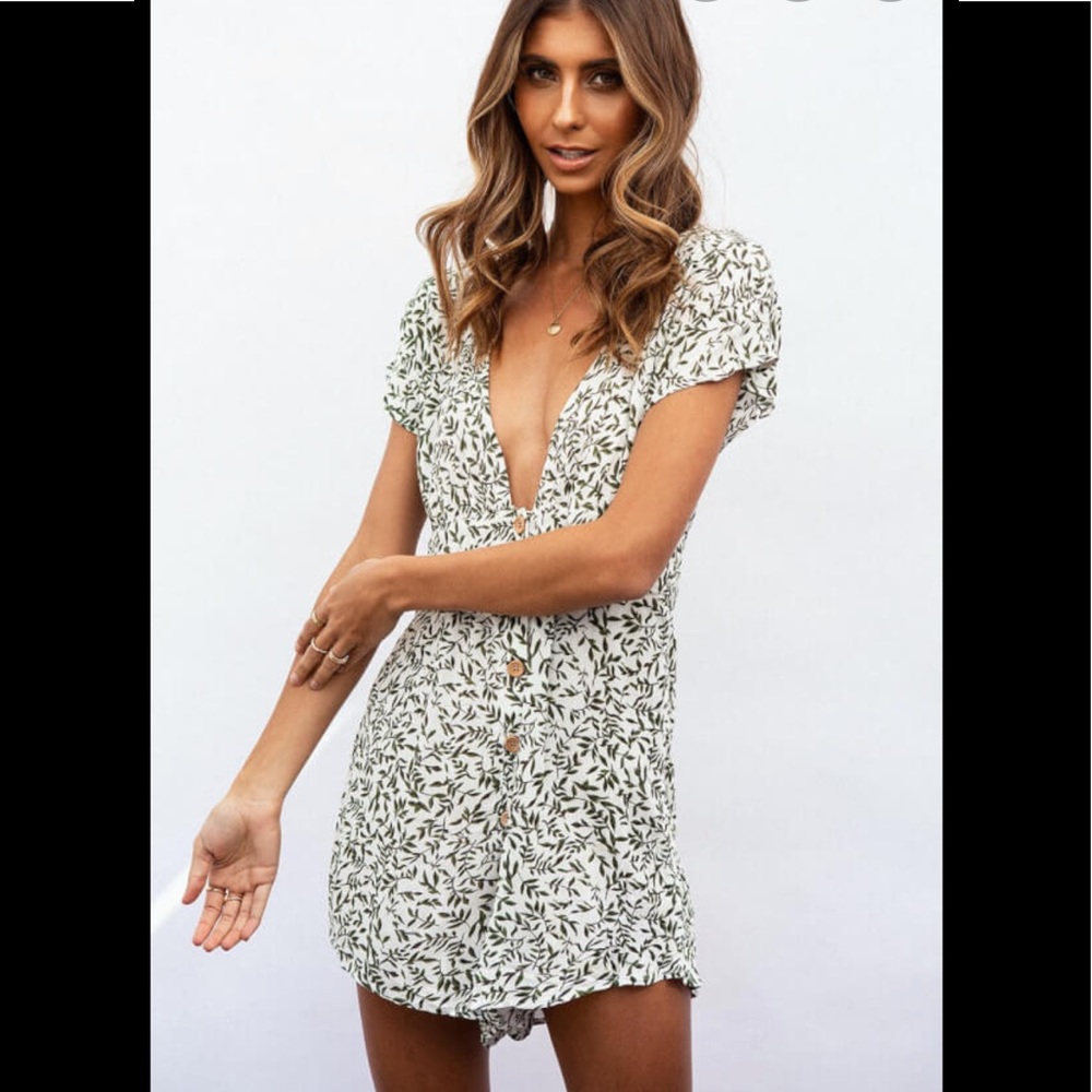 Girl and the sun Medellin playsuit romper Sz m